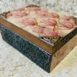 Magnóliás ékszertartó