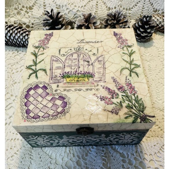Levendulás doboz  
