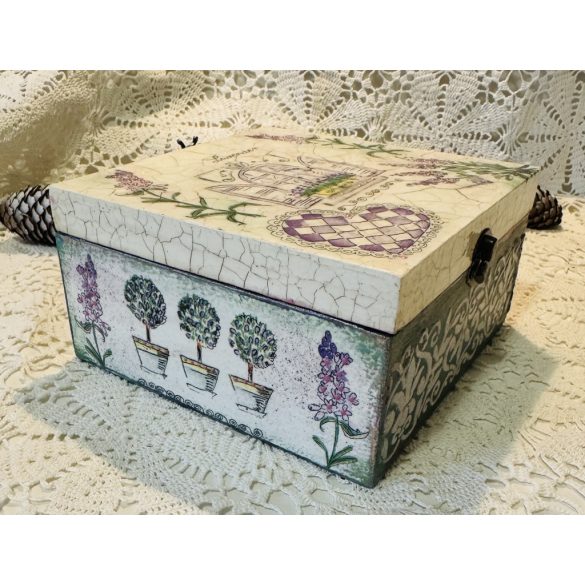 Levendulás doboz  