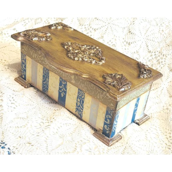 „Aranykor” vintage díszdoboz