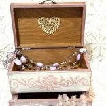 Rózsakert Titka – romantikus ékszerdoboz