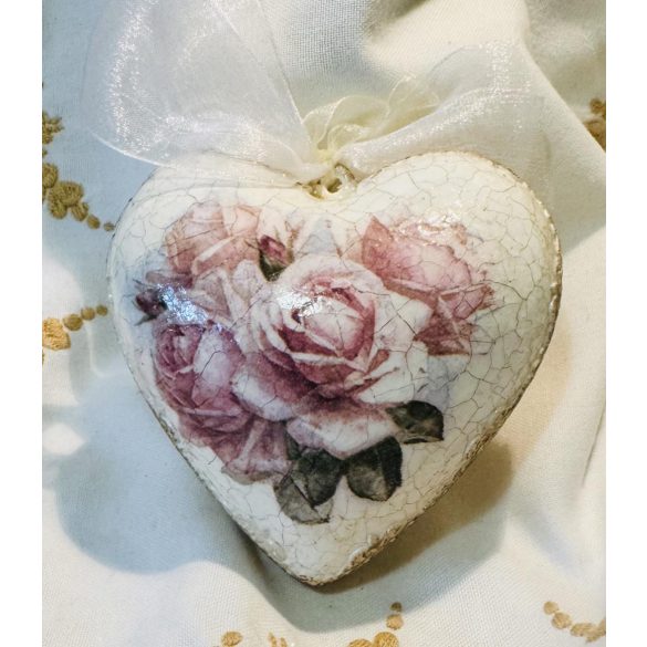 Antik rózsás Szívecske díszes kerettel