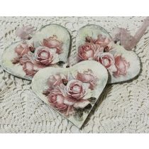 Fa Szívecske  rózsa mintával díszítve - 10 x  9cm
