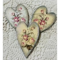   Fa Szívecske rózsaszín rózsa mintával díszítve - 10 x 8,5cm