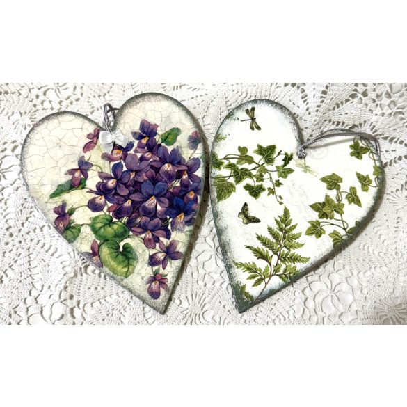 Nagy Fa Szívecske  Ibolya mintával díszítve