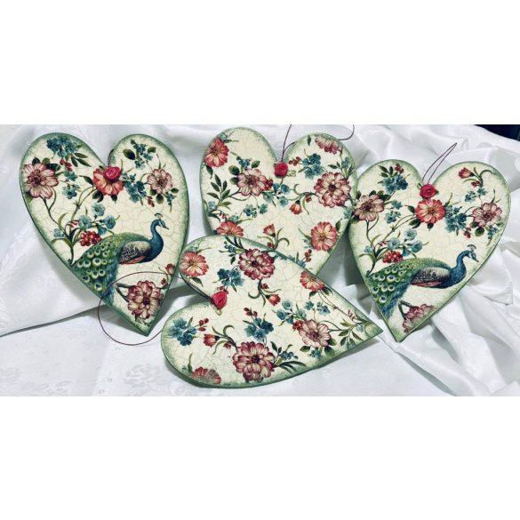 Nagy Fa Szívecske Páva mintával díszítve